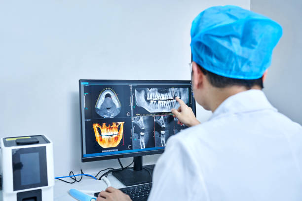 Best Emergency Dental Care for Abscessed Tooth in Montara, CA